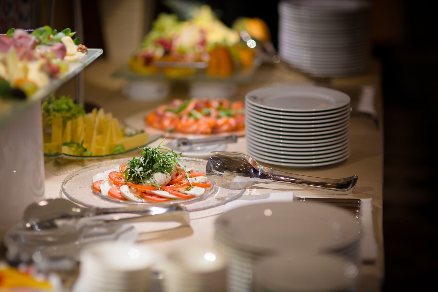 Frische Küche für Berliner Events: Catering mit hochwertigen Zutaten — Menüplanung für unterschiedliche Anlässe Frische Küche für Berliner Events: Catering mit hochwertigen Zutaten — Menüplanung für unterschiedliche Anlässe