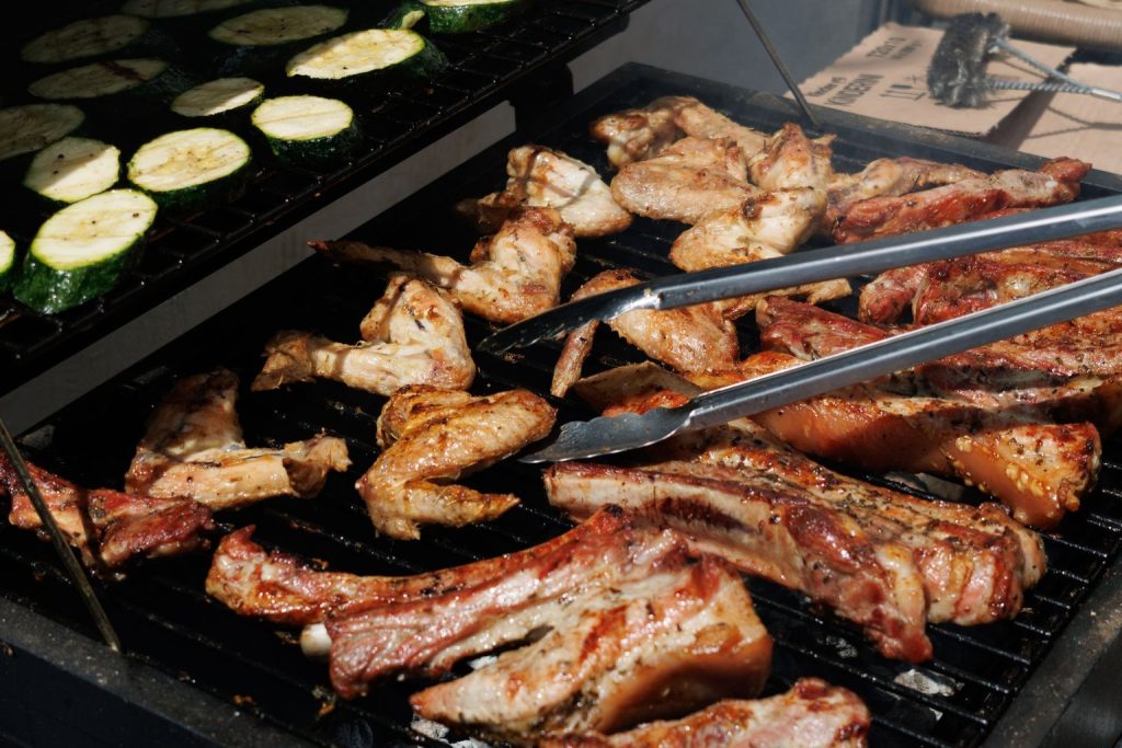 Grill Catering für Berliner Sommerfeste: Tipps und Anbieter